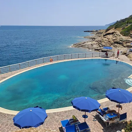 Дом отдыха La Terrazza - Goelba Capo D'arco